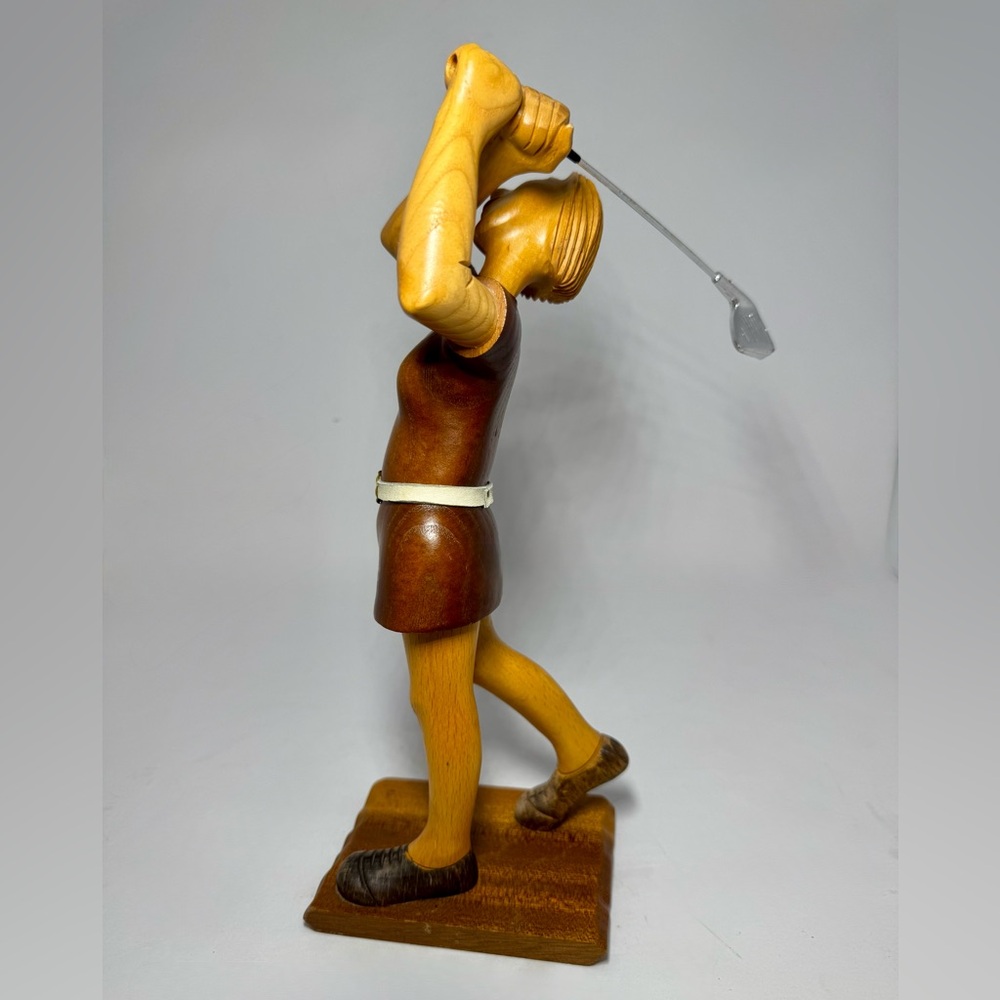 Romer of Italy Vintage 1992 Hand Carved Female Golfer Wood Statue - Picture 4 of 10